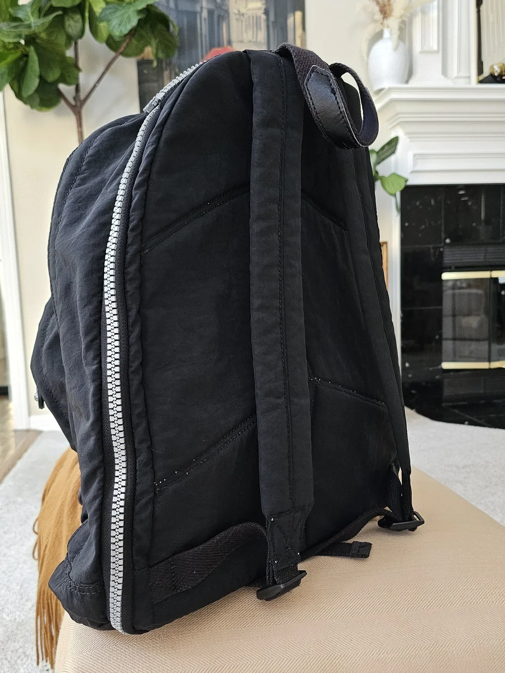 Kipling black nylon